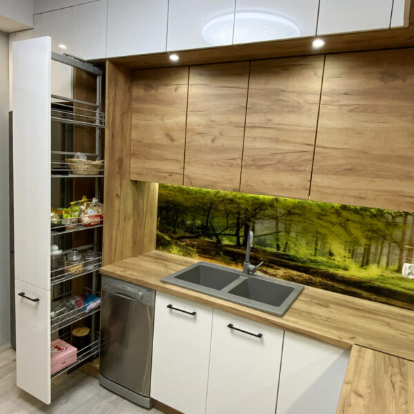 gallery-item