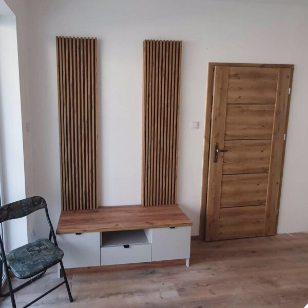 gallery-item