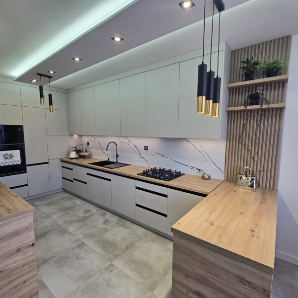 gallery-item
